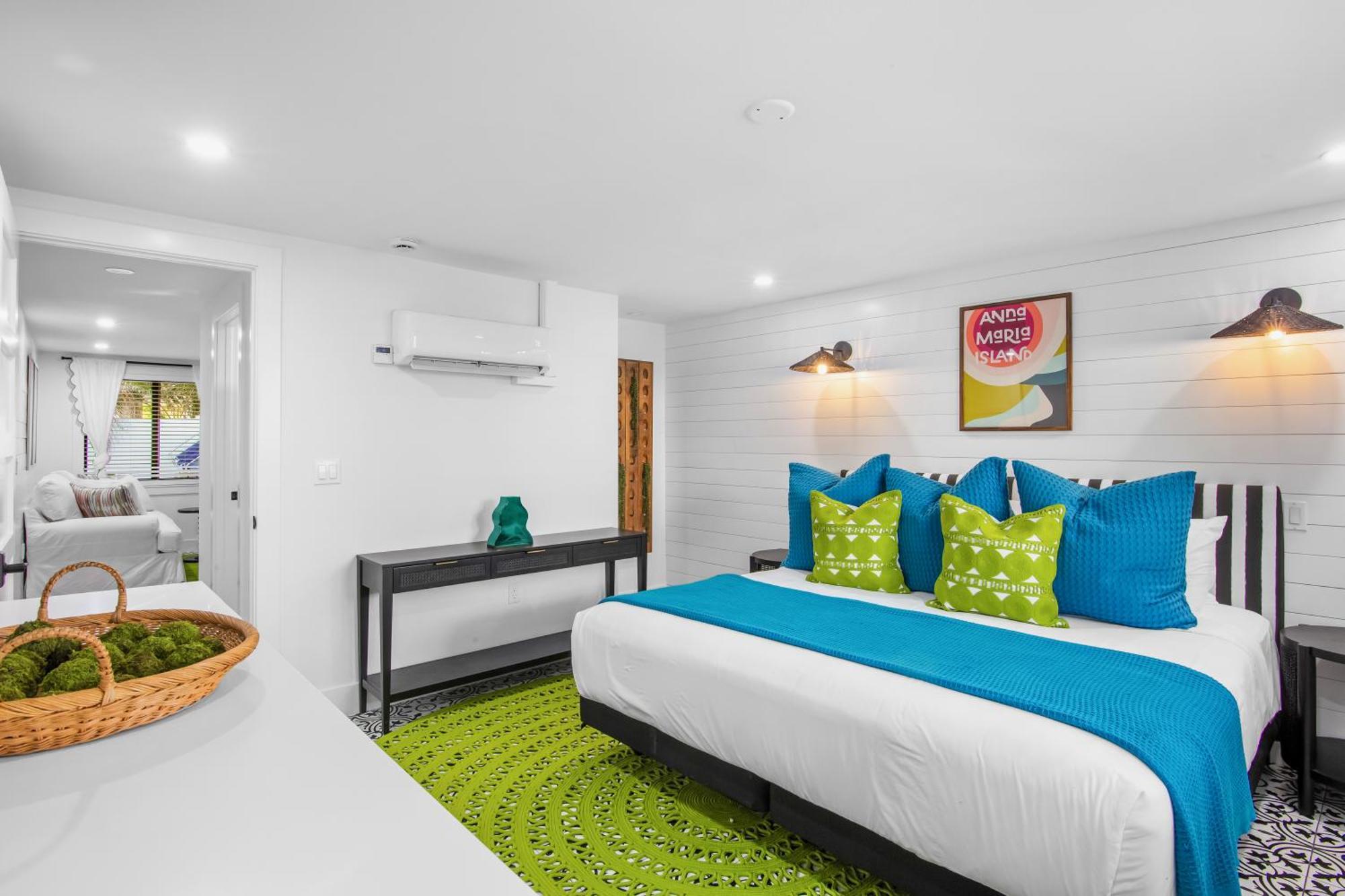 Captain's Quarters At Anna Maria Island *