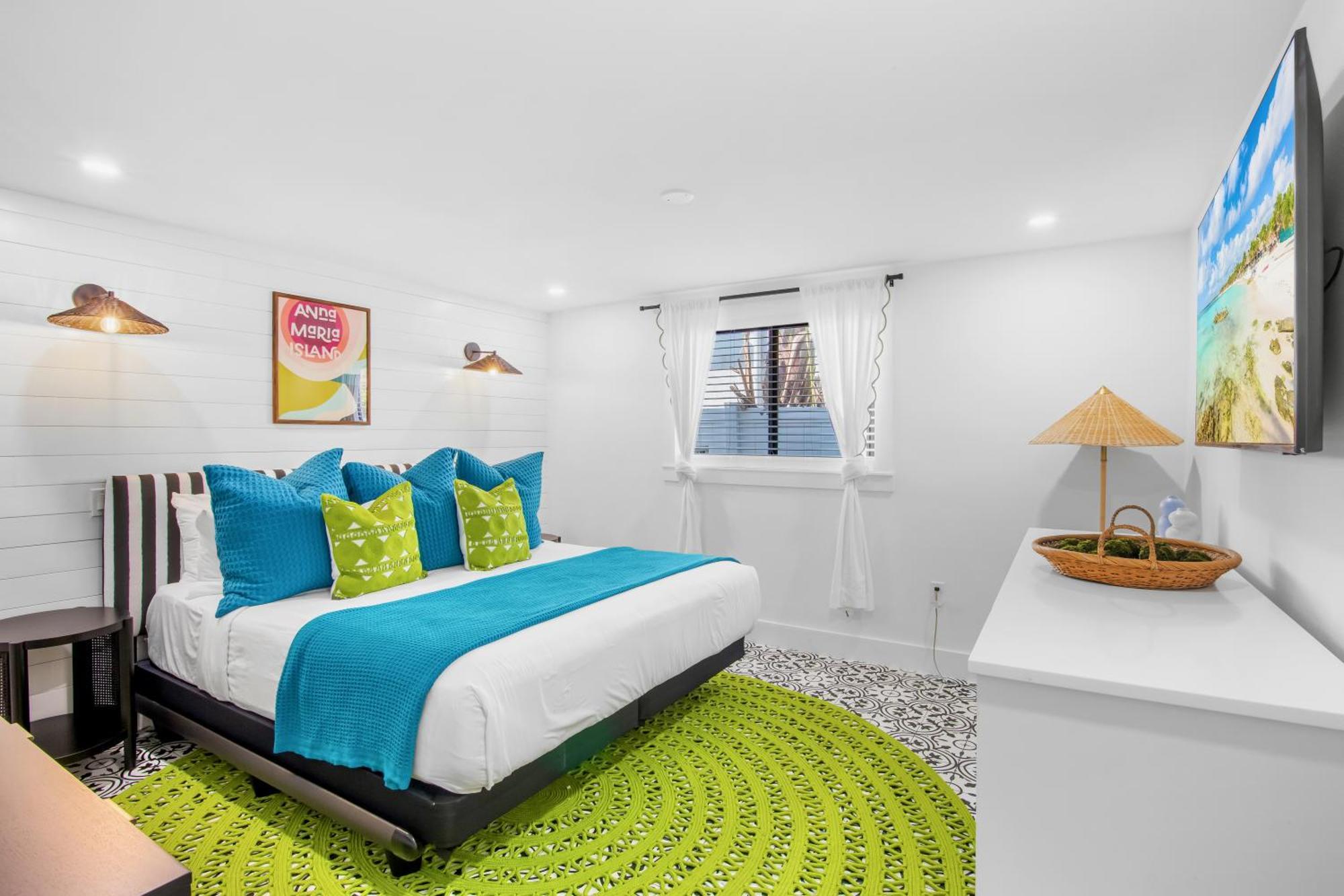 Captain's Quarters At Anna Maria Island Villa