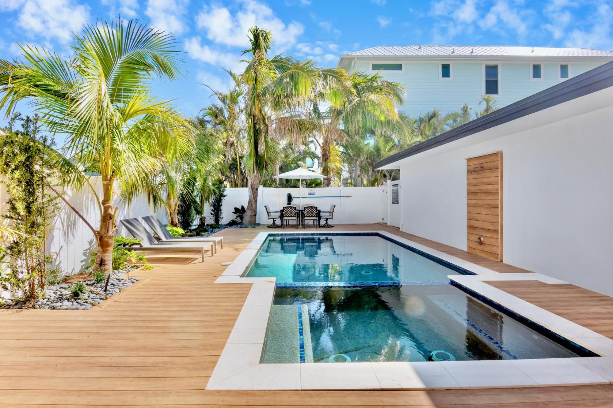 Captain's Quarters At Anna Maria Island Villa *